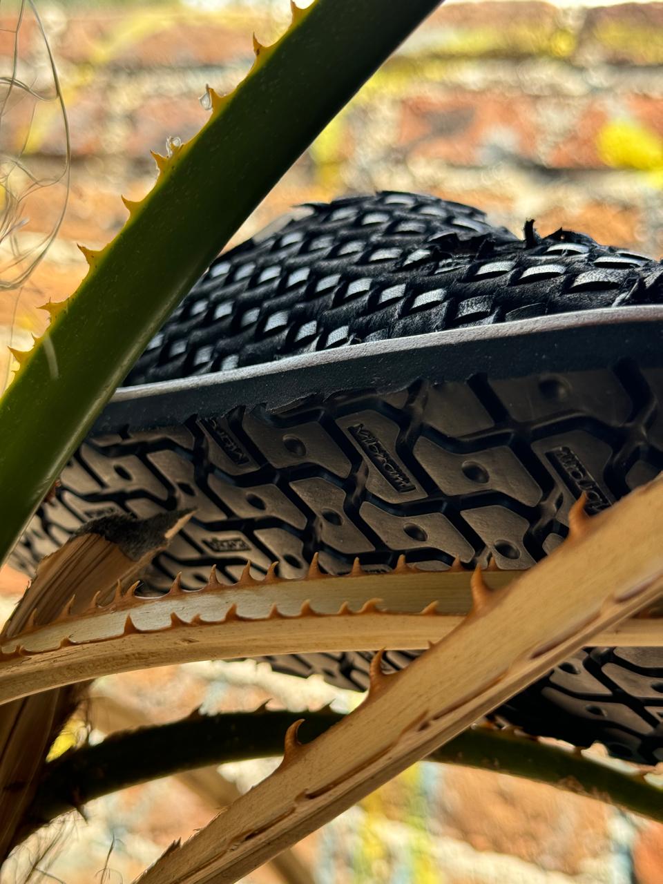 Black "Petatillo" Huaraches