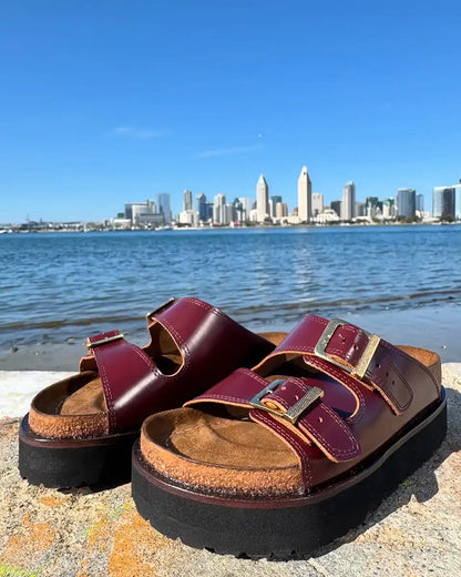 Botas Hasta La Muerte platform huaraches with cork footbed and Vibram soles handcrafted in León Mexico.