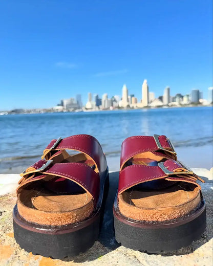 Botas Hasta La Muerte platform huaraches with cork footbed and Vibram soles handcrafted in León Mexico.