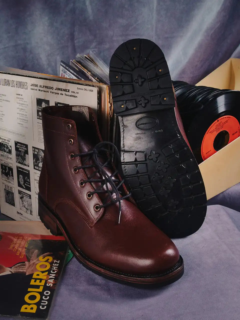 Botas Hasta La Muerte chrome tanned leather lace up boots with Goodyear welt handcrafted in León Mexico.