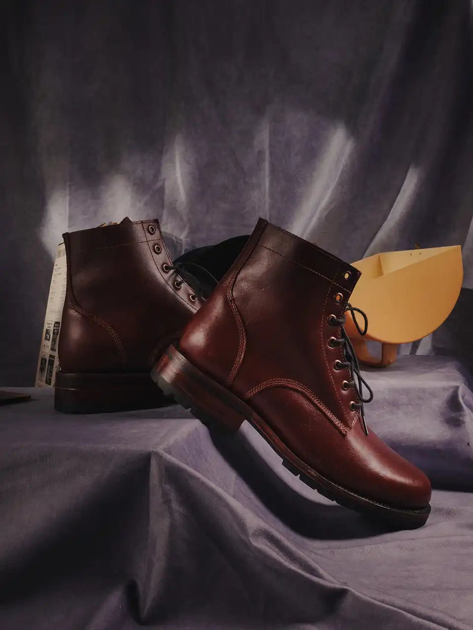 Botas Hasta La Muerte chrome tanned leather lace up boots with Goodyear welt handcrafted in León Mexico.