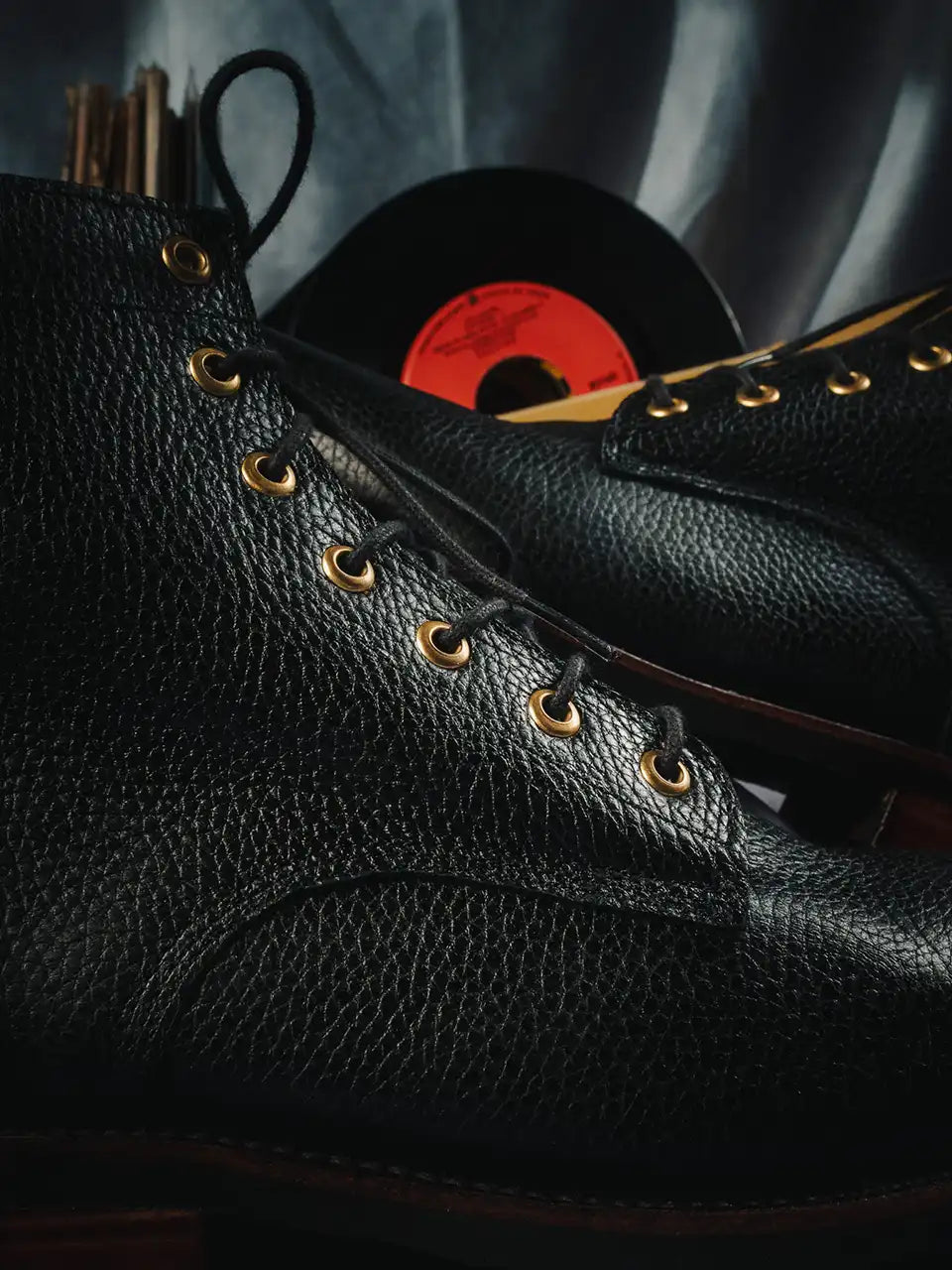 Botas Hasta La Muerte black pebble leather lace up boots with Goodyear welt handcrafted in León Mexico.