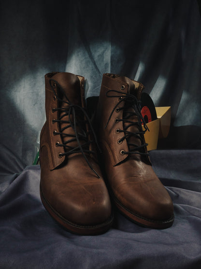 Brown Oil Tanned Lace-Ups