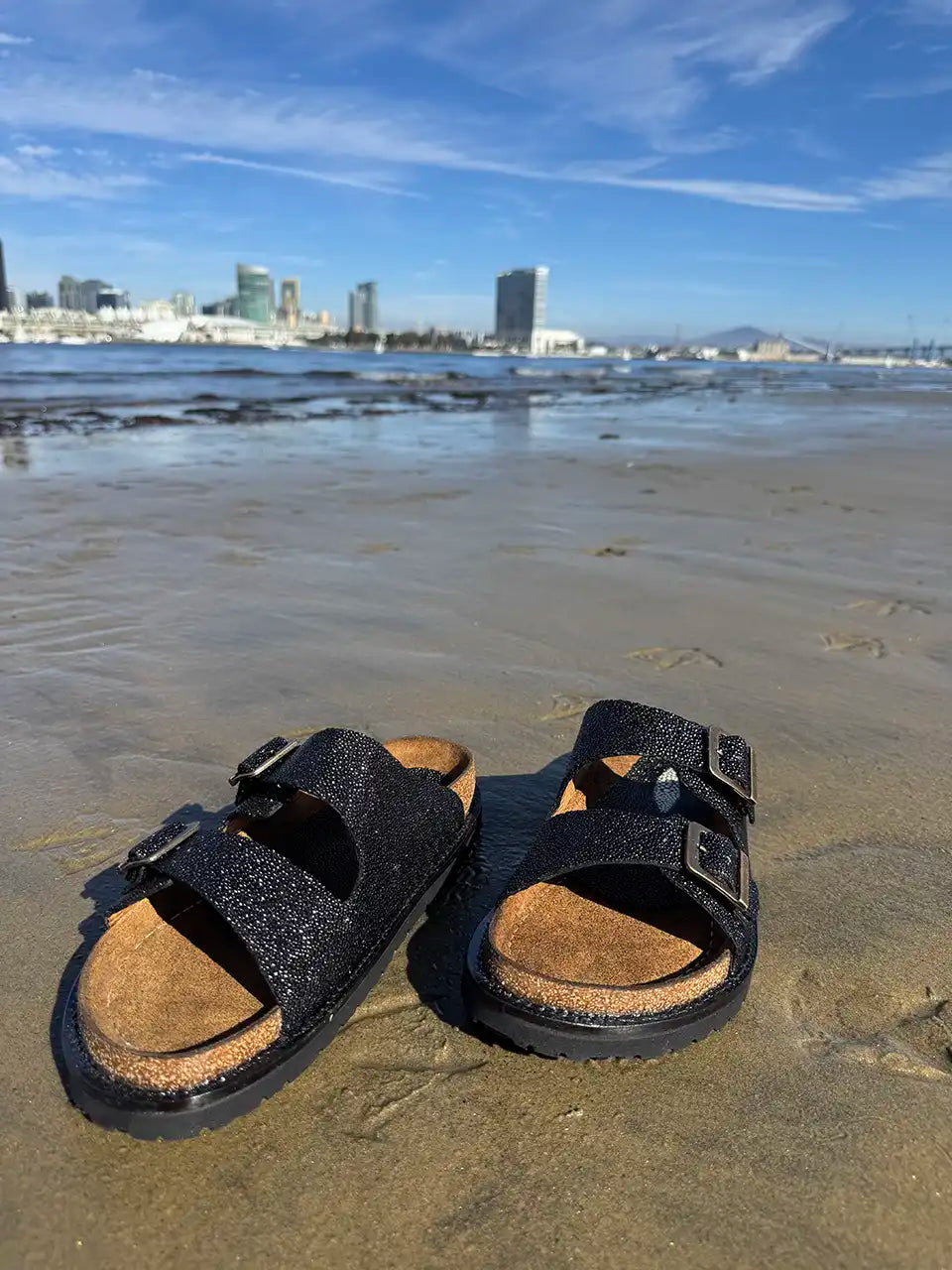 Botas Hasta La Muerte black pearl stingray huaraches with cork footbed and Vibram sole handcrafted in León Mexico.