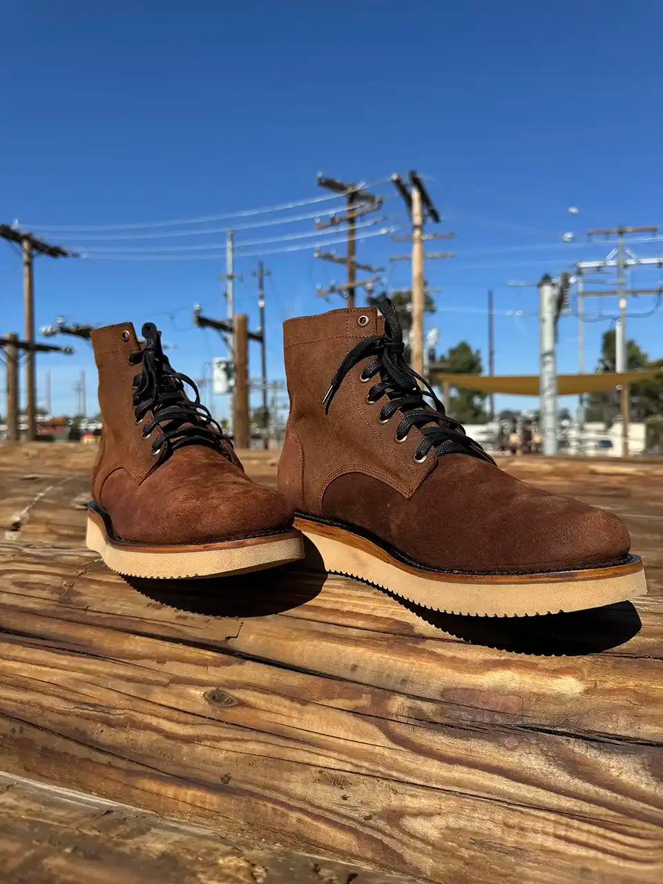 Botas Hasta La Muerte brown roughout leather lace up boots with Vibram wedge soles handcrafted in León Mexico.