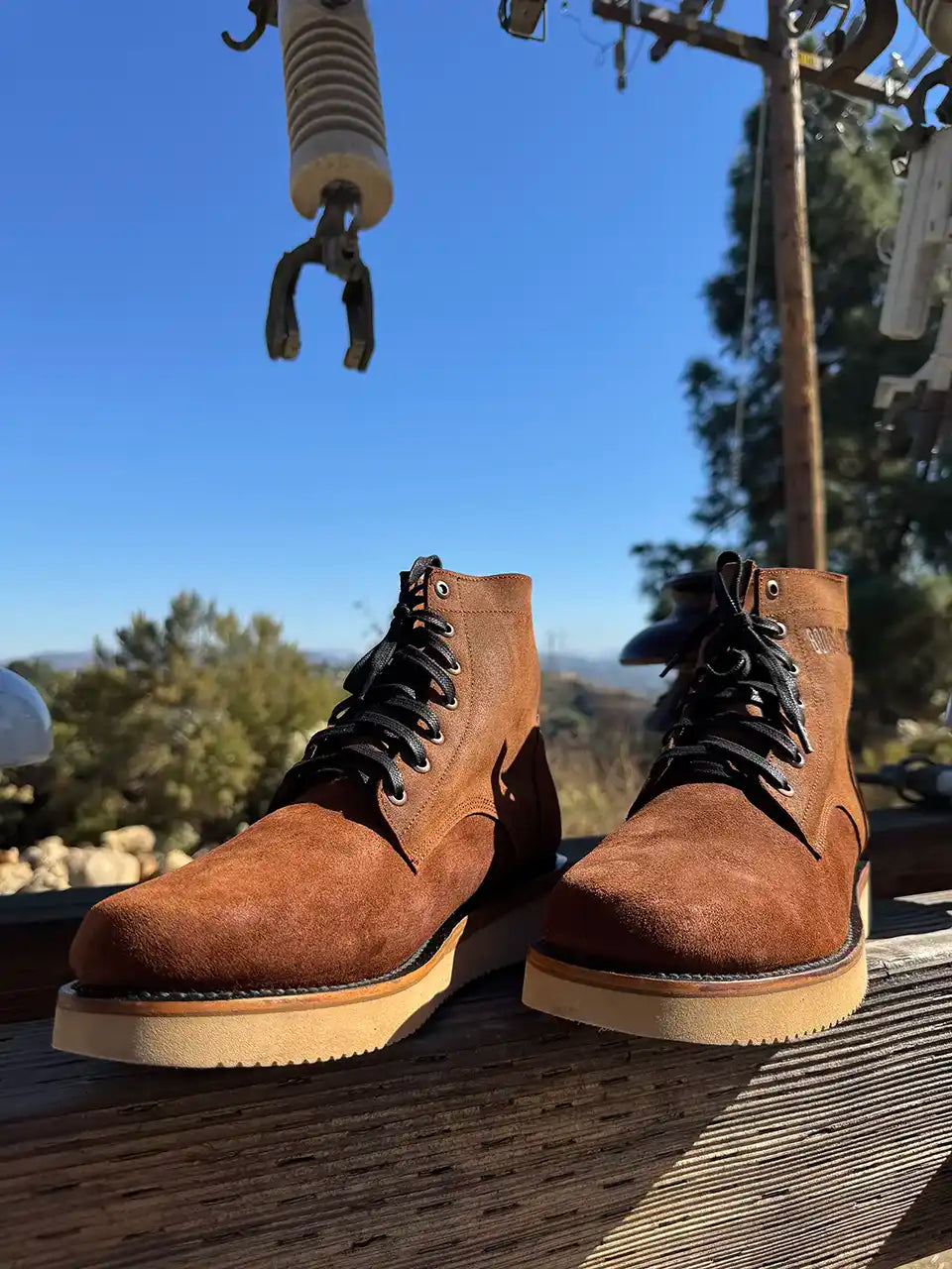 Botas Hasta La Muerte brown roughout leather lace up boots with Vibram wedge soles handcrafted in León Mexico.