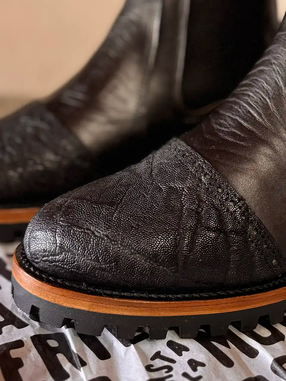 Botas Hasta La Muerte chrome tanned leather Chelsea boots with custom toecaps handcrafted in León Mexico.