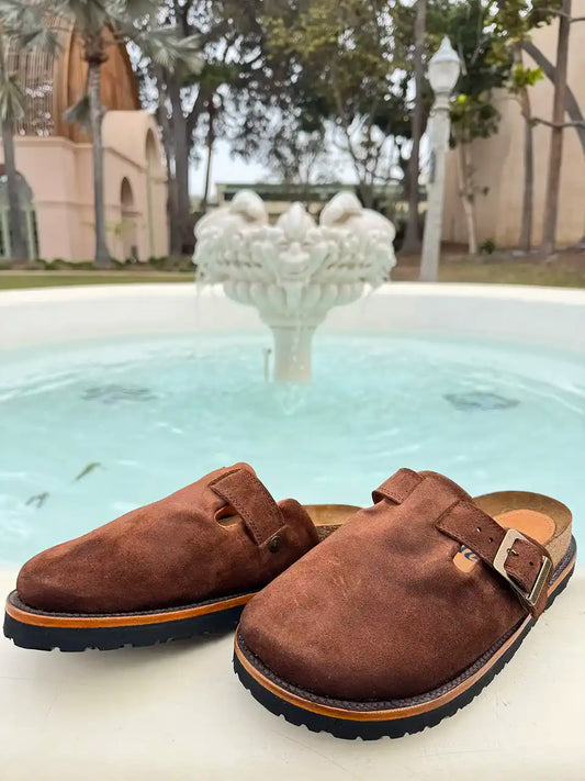 Botas Hasta La Muerte brown roughout cowhide clogs with cork footbed and Vibram sole handcrafted in León Mexico.