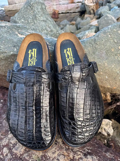 Botas Hasta La Muerte black alligator leather clogs with cork footbed and Vibram sole handcrafted in León Mexico.