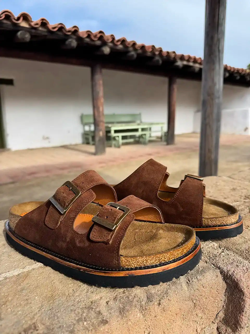 Botas Hasta La Muerte brown roughout cowhide huaraches with cork footbed and Vibram sole handcrafted in León Mexico.
