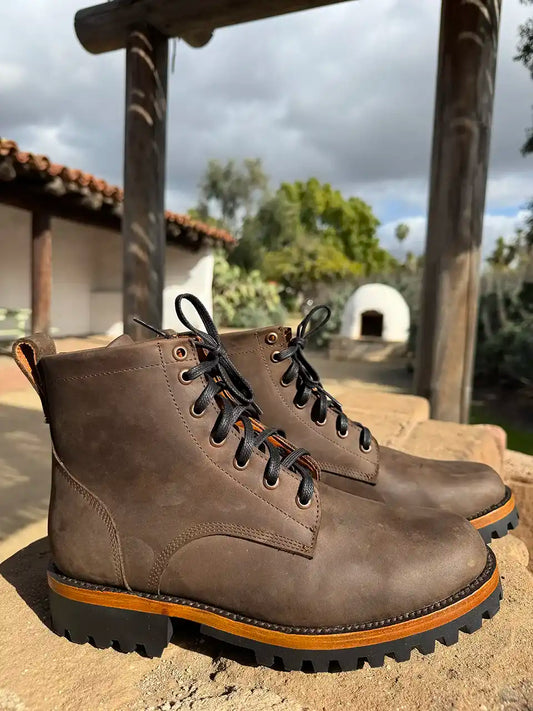 Botas Hasta La Muerte brown oil tanned leather lace up boots with Goodyear welt and lug soles handcrafted in León Mexico.