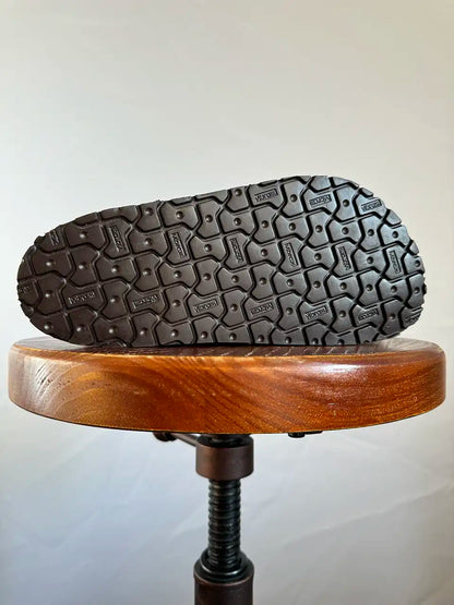 Botas Hasta La Muerte brown cowhide huaraches with cork footbed and Vibram sole handcrafted in León Mexico.