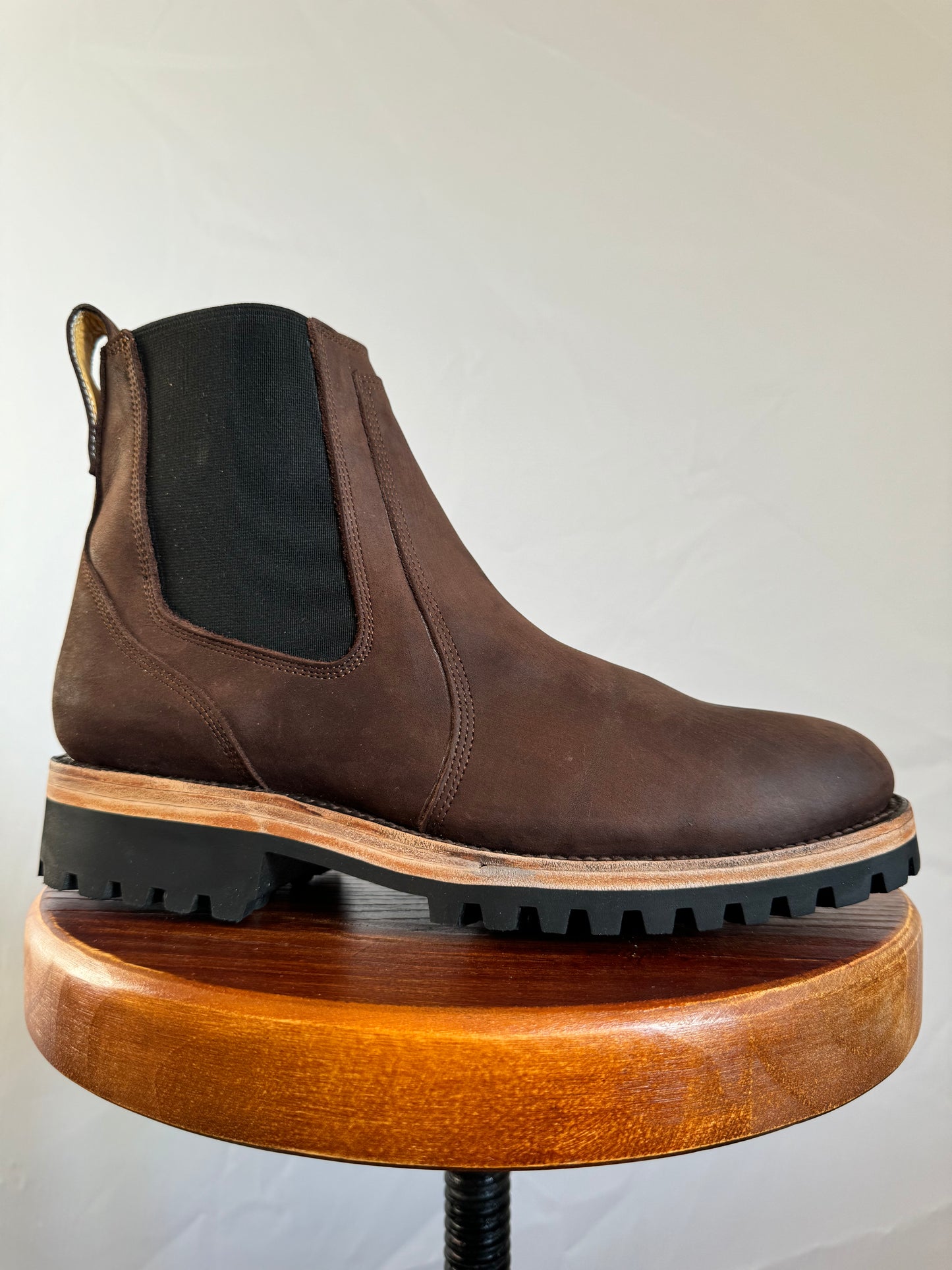 Brown Men's Chelseas