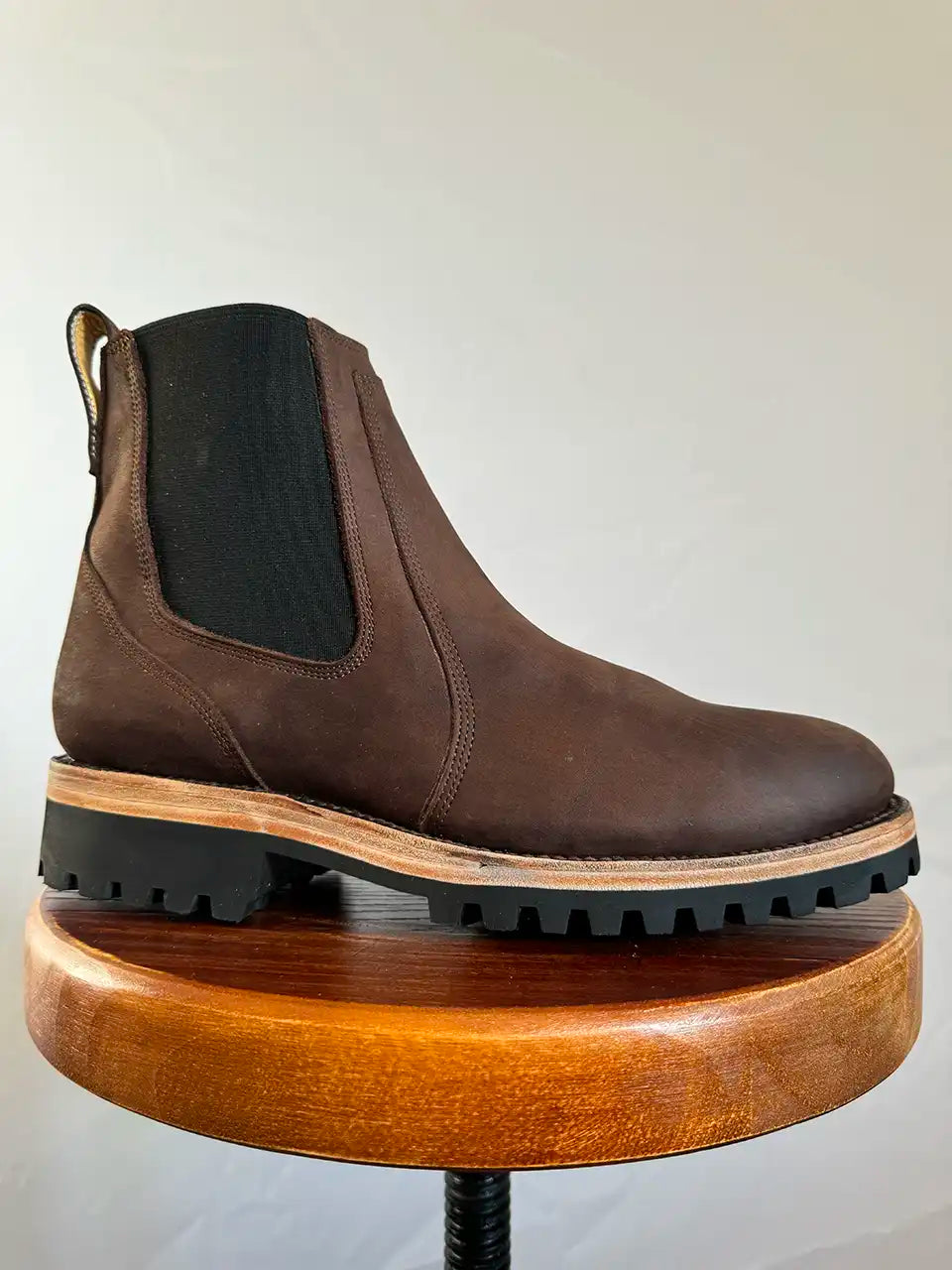 Botas Hasta La Muerte top grain leather Chelsea boots with Goodyear welt and lug soles handcrafted in León Mexico.