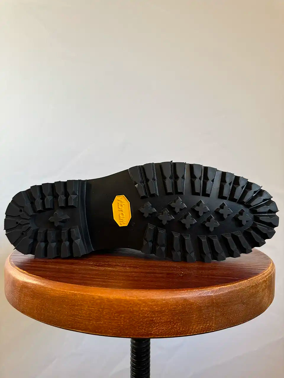 Botas Hasta La Muerte top grain leather Chelsea boots with Goodyear welt and lug soles handcrafted in León Mexico.