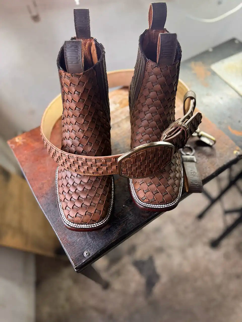 Botas Hasta La Muerte square toe Petatillo Chelsea boots with hand woven leather uppers handcrafted in León Mexico.