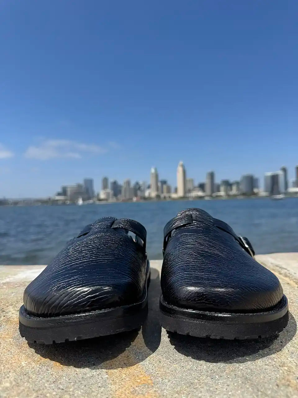 Black shark leather clogs with cork footbed and Vibram sole handcrafted in León Mexico. Botas Hasta La Muerte