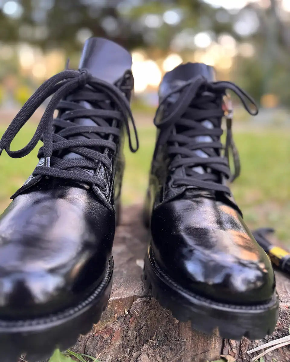 Botas Hasta La Muerte two panel alligator lace up boots with pull up leather vamps and Vibram lug soles handcrafted in León Mexico.